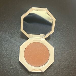 RARE* Fenty Beauty Blush - Fenty Glow